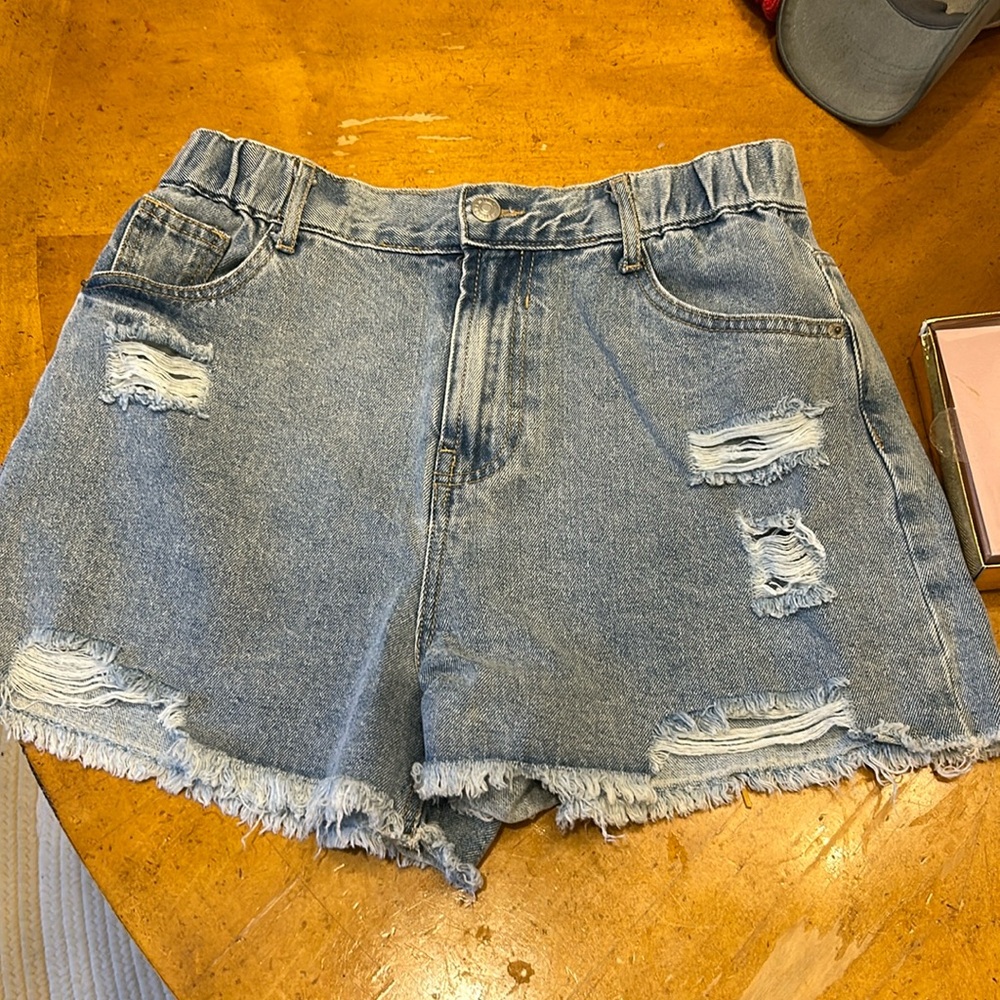 Love tree denim shorts size large nwot - Picture 1 of 3